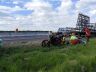Motociclista é atendido por socorristas: encaminhado à Santa Casa