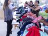 Ação disponibilizou aproximadamente 4.500 peças de roupas e cobertores à população da região