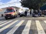 Motociclista recebe primeiros atendimentos: encaminhado à Santa Casa