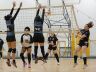 Jogadoras do Fênix comemoram a boa vitória