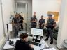 Policial doando sangue na Santa Casa