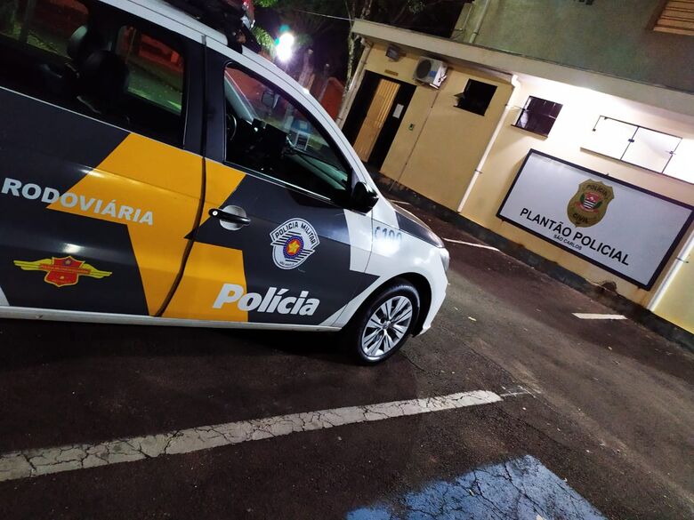 Acusado foi conduzido ao plantão policial pela Polícia Rodoviária - Crédito: Arquivo/São Carlos Agora
