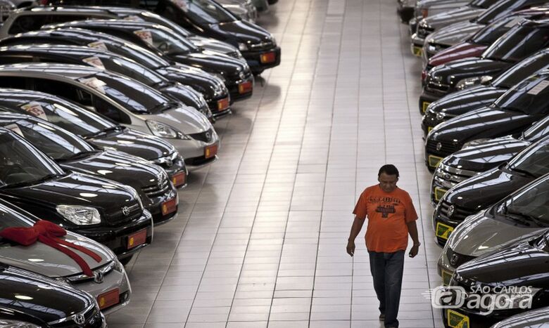 Setor de venda de veículos usados deve ser um dos mais afetados - Crédito: Agência Brasil