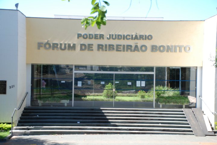 Fórum de Ribeirão Bonito - Crédito: Amarribo