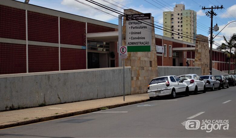 Vítima está internada na Santa Casa - Crédito: Arquivo/São Carlos Agora