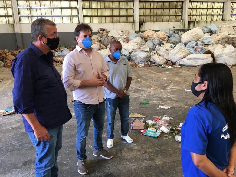 Durante visita técnica, secretário Mariel Olmo, falou da importância da ampliação e modernização do local - Crédito: Divulgação