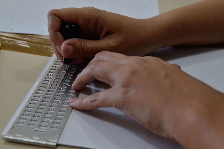 SP abre inscrições para cursos gratuitos de inclusão digital para pessoas com deficiência -