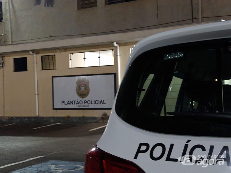 Agressão e roubo a mulher foi registrado no plantão de polícia - Crédito: Arquivo/São Carlos Agora