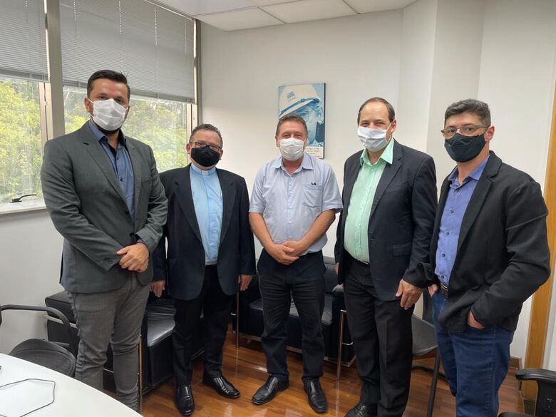 Rodson, que possibilitou o desenvolvimento do projeto em São Carlos, destacou e agradeceu o apoio do deputado - Crédito: Divulgação