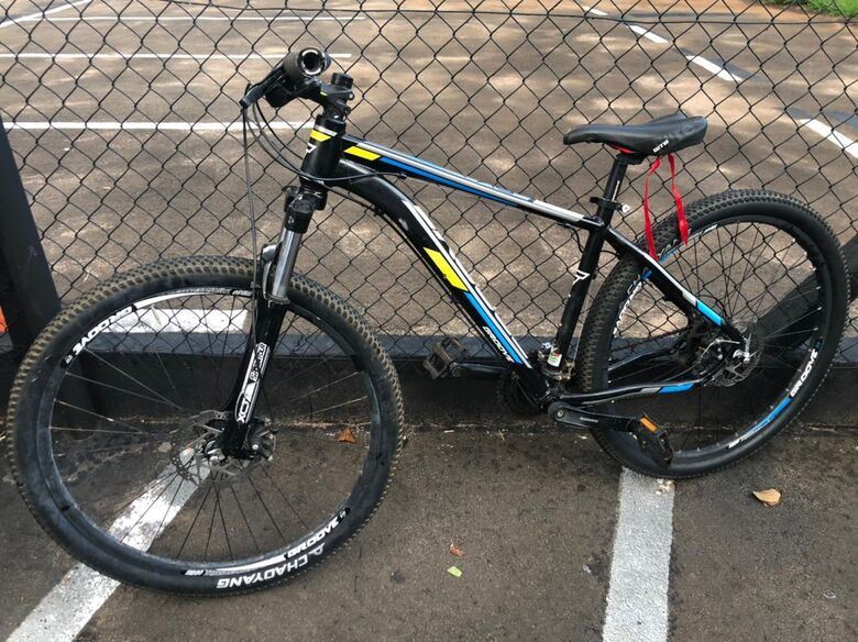 Homem é preso pela ROCAM após furtar bicicleta - Crédito: divulgação