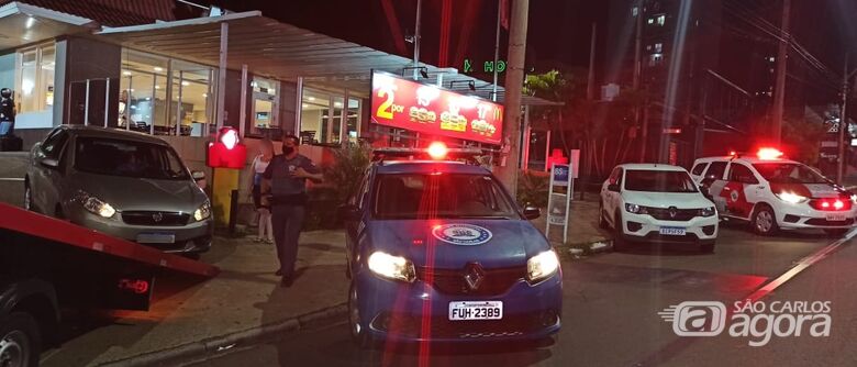 MC Donalds da avenida São Carlos foi autuado pela força-tarefa - Crédito: SCA