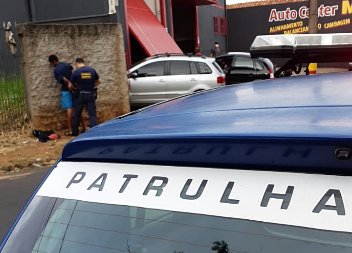 GM prende suspeito de furto - Crédito: Colaborador SCA