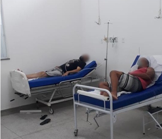 Pacientes aguardam transferência na UPA do Cidade Aracy - Crédito: Whatsapp SCA - 99963-6036