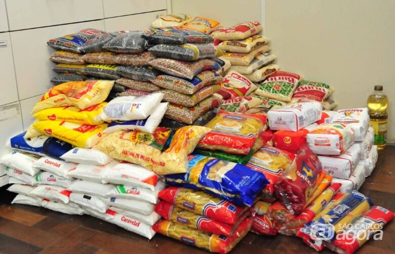 Igreja pede alimentos para poder ajudar famílias que dependem da economia solidária - Crédito: Divulgação