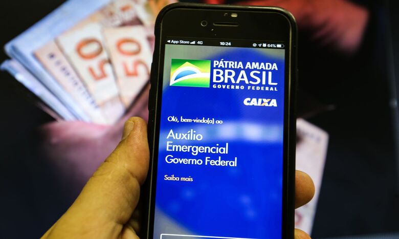 Saiba como descobrir se você foi beneficiado pelo novo auxílio emergencial - Crédito: Agência Brasil