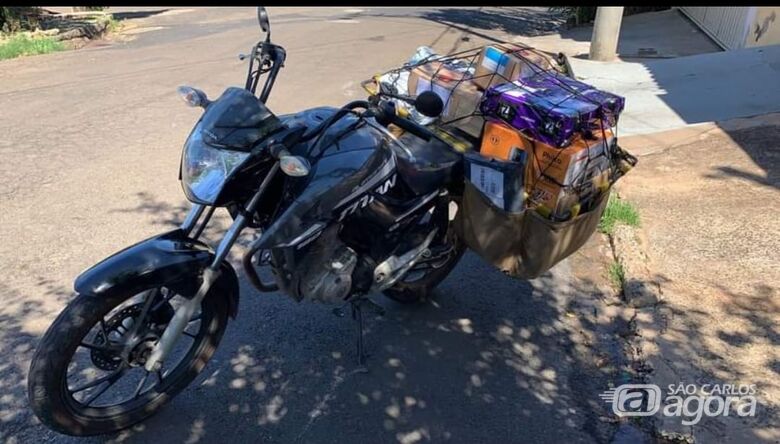 A moto roubada: proprietário pede ajuda - Crédito: Divulgação