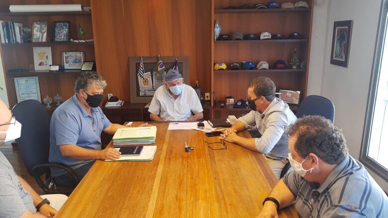 Airton Garcia autoriza processos para abertura de editais das obras contra enchentes - Crédito: divulgação