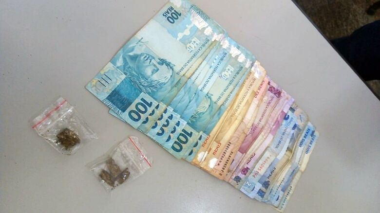 Polícia Civil realiza operação no bairro Antônio Moreira em Ibaté - Crédito: divulgação