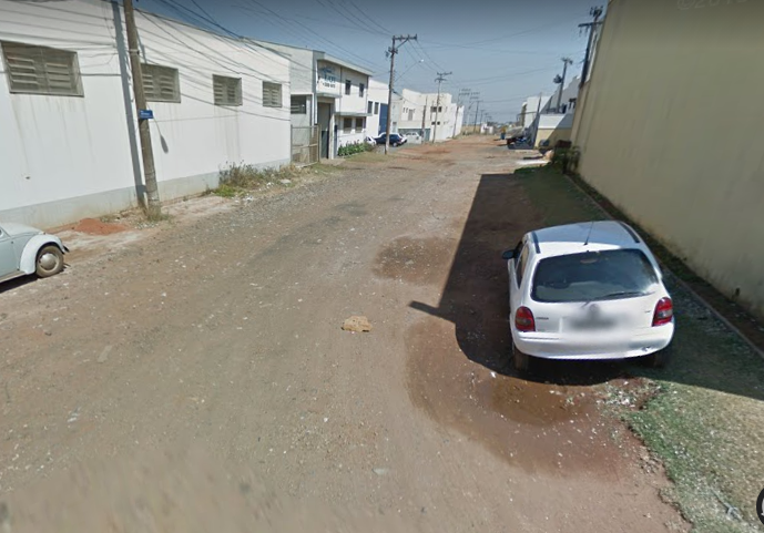 Ruas sem asfaltamento no bairro é problema que acumula mais de três décadas - Crédito: Divulgação