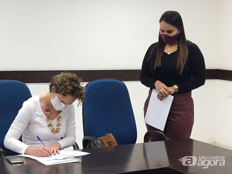 Ato oficial, seguindo protocolos de segurança, aconteceu na “Sala dos Prefeitos”, no Paço Municipal - Crédito: Divulgação