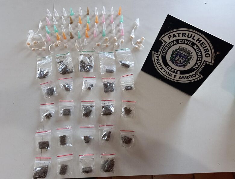 A droga apreendida pela GM em Ibaté - Crédito: Divulgação