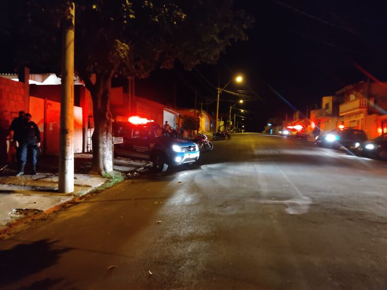 Força Tarefa impede realização de baile no Antenor Garcia -