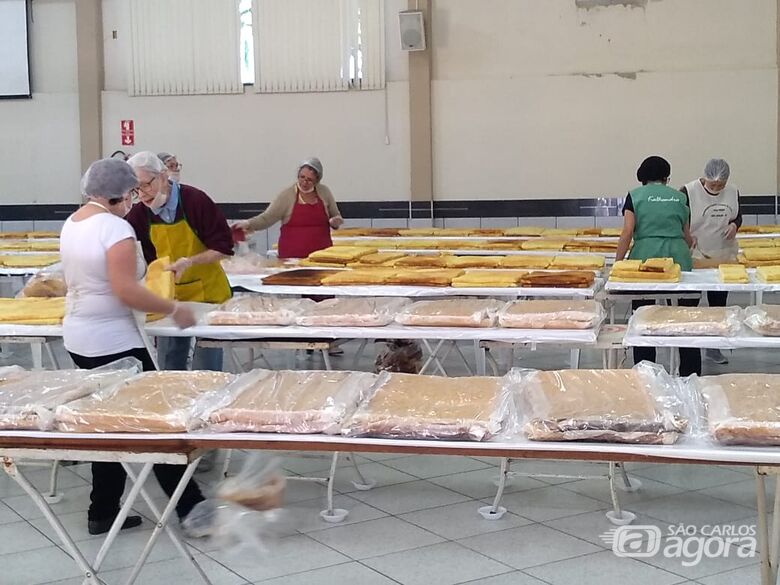 Santo Antônio:  Santo Antônio morreu em Pádua, na Itália, em 13 de junho de 1231, com 36 anos; por isso ele é conhecido também como Santo Antônio de Pádua - 