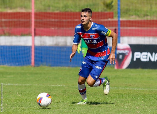 Zanatti já está em São Carlos e passa por exames médicos no Grêmio - Crédito: Divulgação