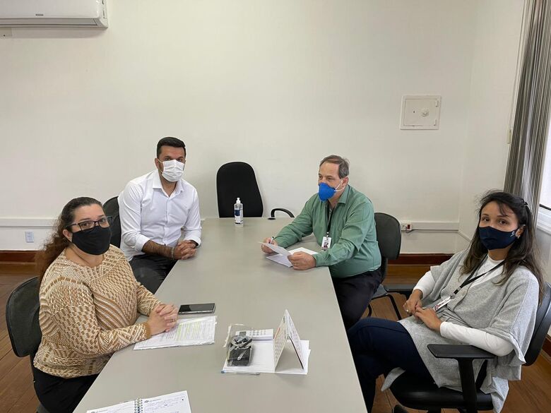 Rodson comemora Convênio de Interesse Social entre Associação Realizando Sonhos e PROHAB - Crédito: divulgação