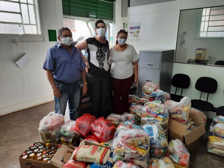 Alimentos arrecadados foram repassadas para várias entidades filantrópicas - Crédito: Divulgação