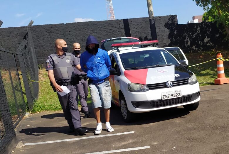 Detido por PMs, ladrão foi recolhido ao centro de triagem - Crédito: Maycon Maximino