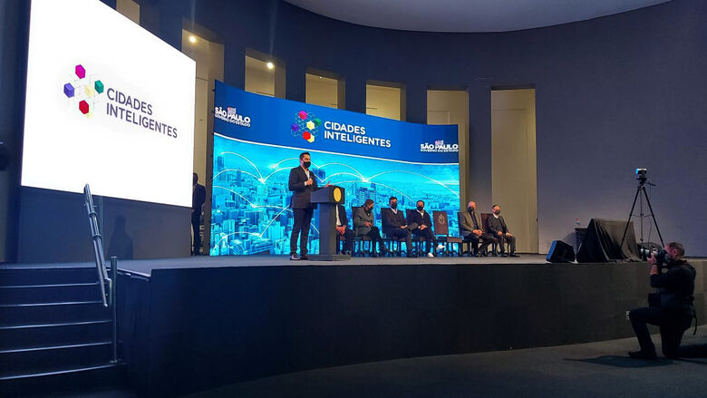 Momento em que era anunciado o investimento que será feito em São Carlos - Crédito: Divulgação