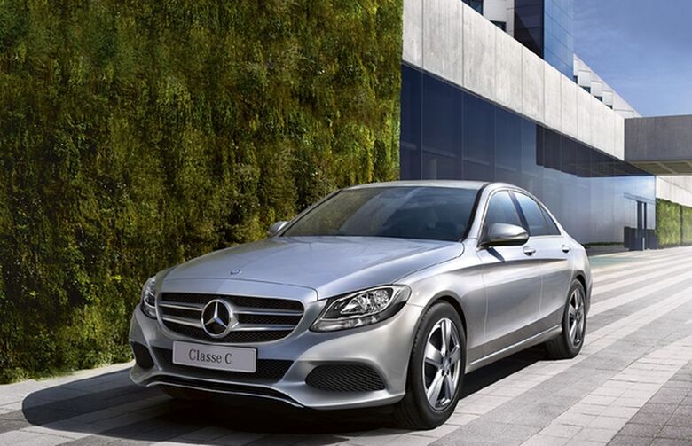 Mercedes-Benz C180 - Crédito: divulgação