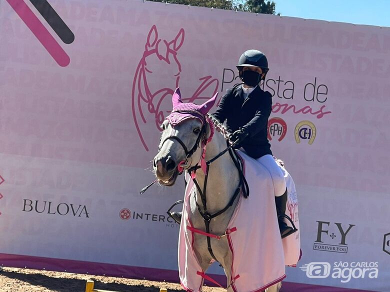 Luiza após a conquista: mais um título para a sua galeria - Crédito: Divulgação