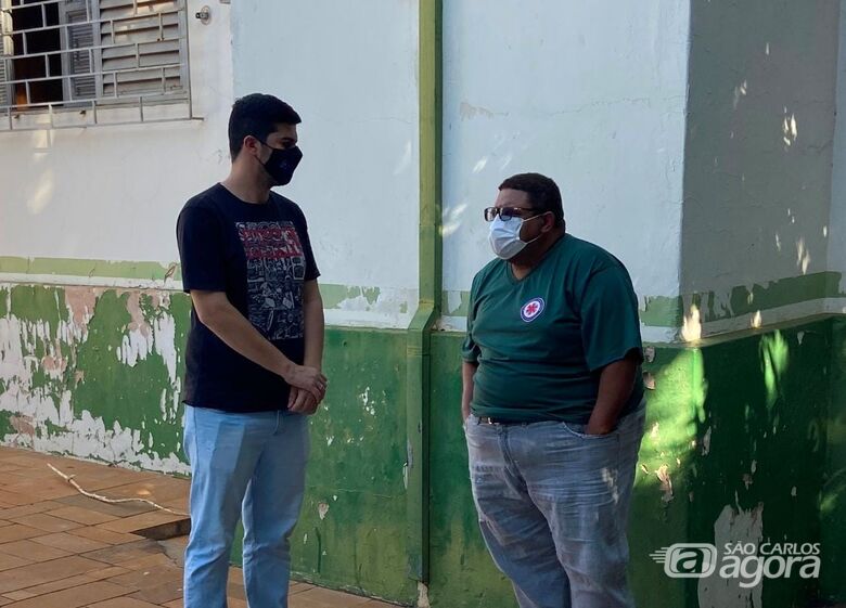 Vereador Bruno Zancheta visita sede do SITS e relata preocupação com precariedade de ambulâncias - 