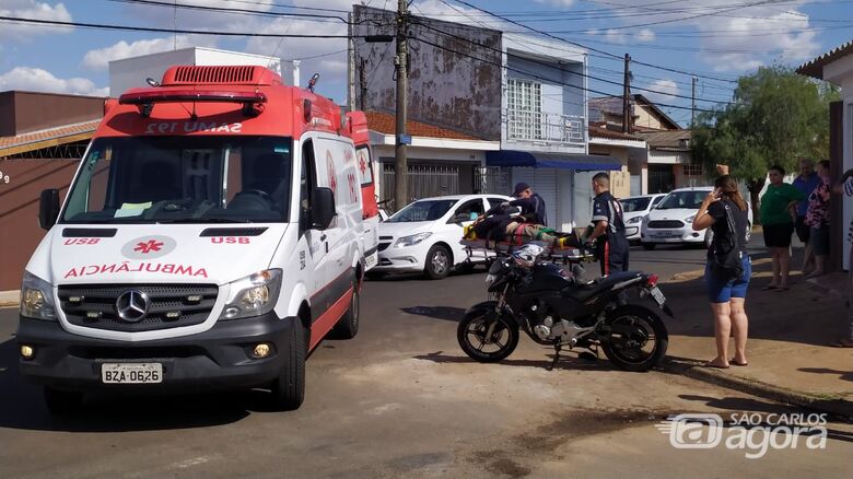 Motociclista fica ferido após ser atingido por caminhonete em cruzamento no Santa Felícia - Crédito: Maycon Maximino