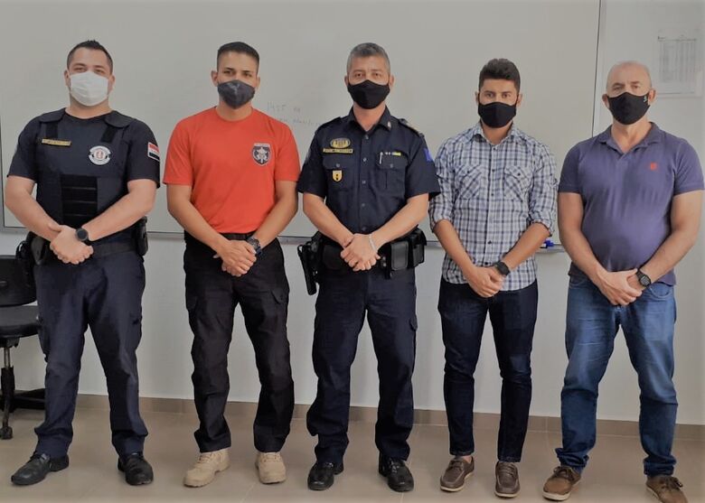 Guardas municipais participam do curso de capacitação de armeiros - Crédito: divulgação