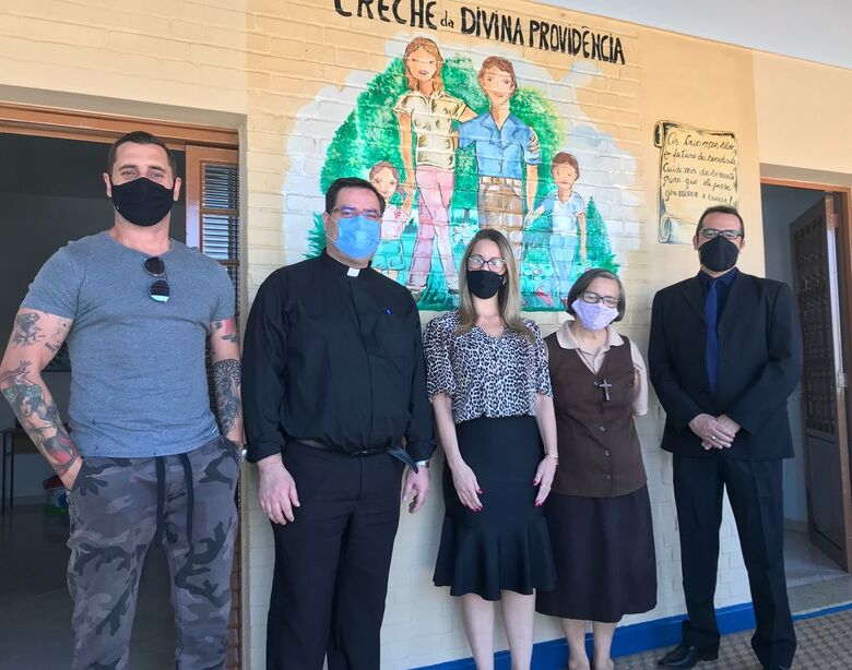 Ação social está arrecadando fraldas para creche Divina Providência - Crédito: divulgação