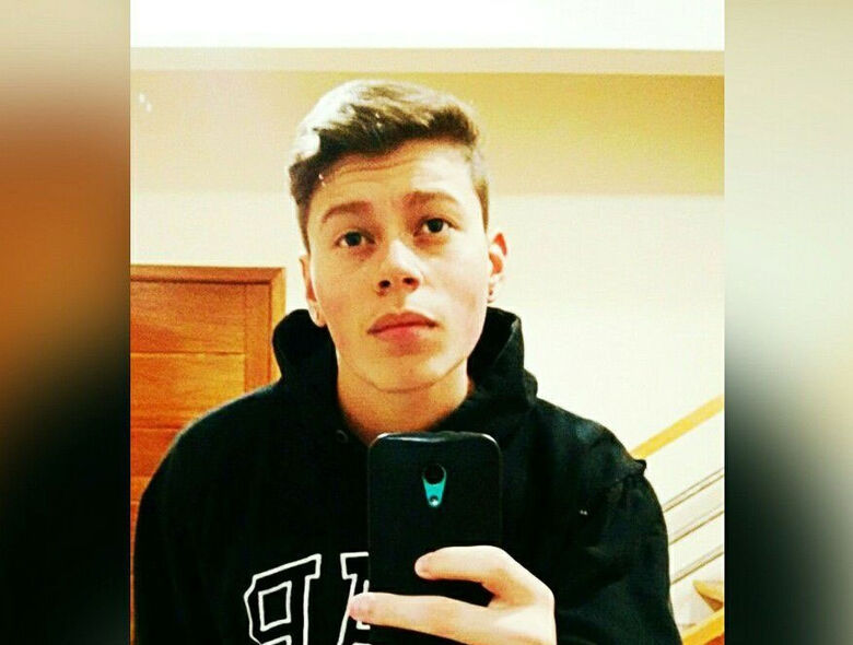 Jovem morre após carro capotar na SP-215 - Crédito: arquivo pessoal
