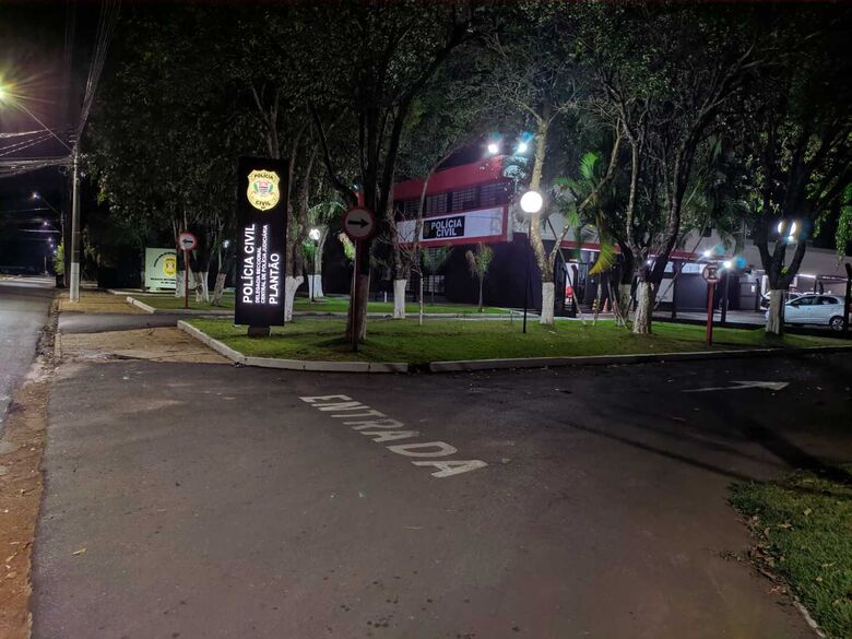 Após agredir duas mulheres, homem foi preso - Crédito: Maycon Maximino