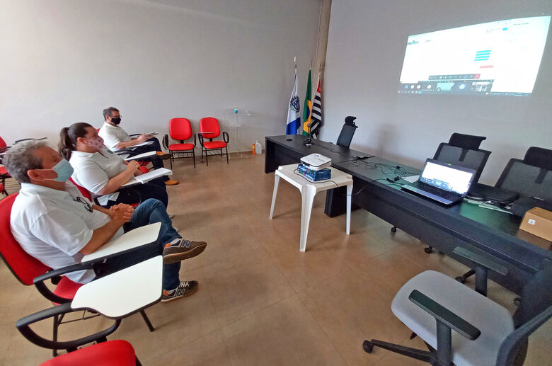 Via Rápida Empresa começa a funcionar na próxima semana -