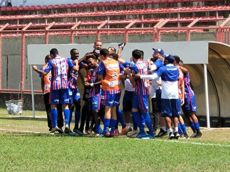No G3: vitória colocou o Grêmio na zona de classificação para a segunda fase na Série B - Crédito: Divulgação