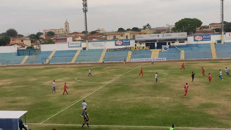 São Carlos pecou nas finalizações e pagou caro: perdeu mais uma partida - Crédito: Divulgação/São Carlos FC