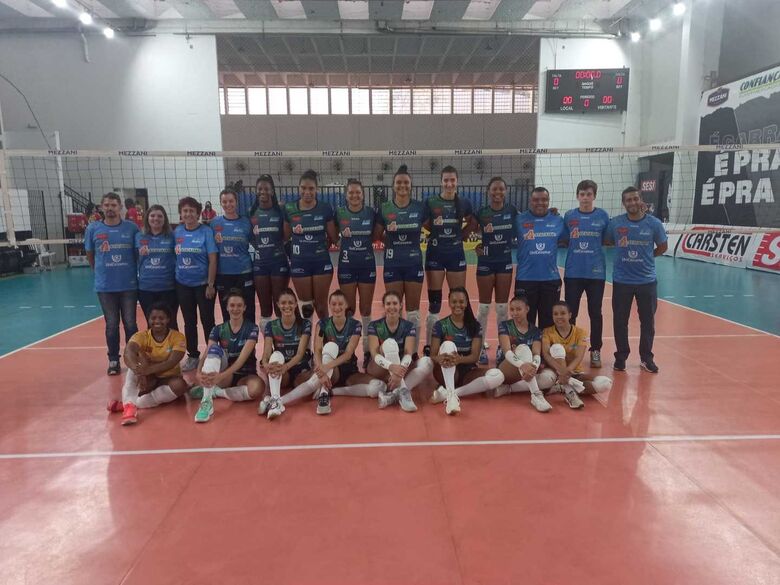 Equipe são-carlense não conseguiu ainda a tão sonhada primeira vitória no Paulista - Crédito: Divulgação