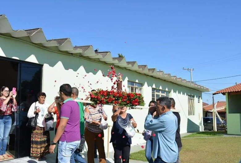Em foto de arquivo, antes da pandemia, momento em que era realizada a missa - Crédito: Divulgação