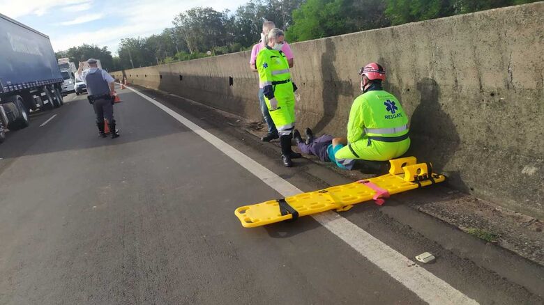 Motociclista sofre acidente na Washington Luis - Crédito: Maycon Maximino