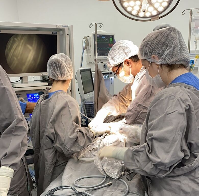 Cirurgia de vesícula por laparoscopia realizada recentemente no HU - Crédito: HU-UFSCar
