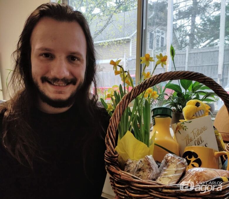 Denis Cândido confessa que não esperava virar professor nos Estados Unidos - Crédito: Arquivo Pessoal