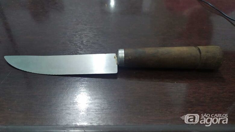 Homem armado com uma faca invade escola no Cidade Aracy - Crédito: Maycon Maximino