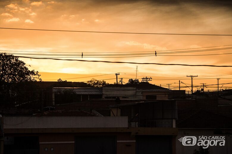 Pôr-do-sol - Crédito: Lourival Izaque